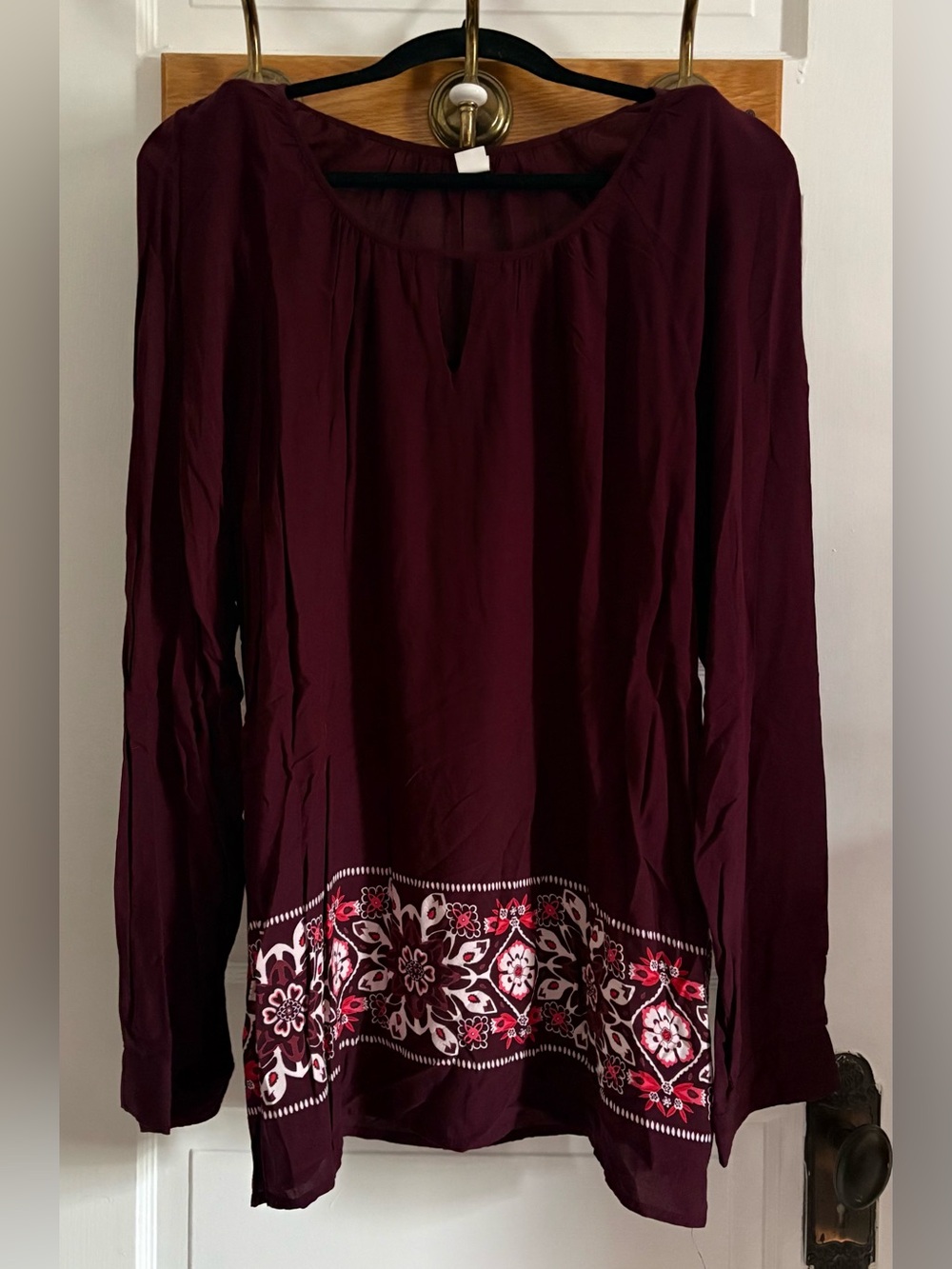 Old Navy Burgundy Floral Hem Long Sleeve Keyhole Tunic Top - XXL